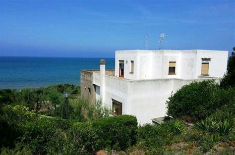 Property for sale in Sabaudia, Latina, Italy: houses .